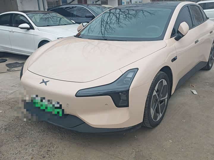 Фото 1 - XPeng Mona M03