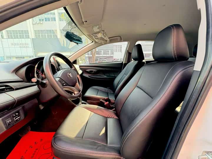 Фото 4 - Toyota Vios FS