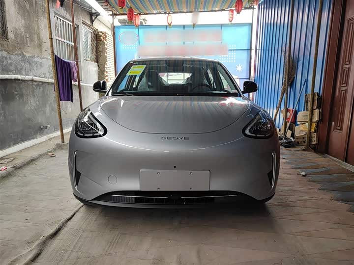 Фото 3 - Geely Galaxy Geome