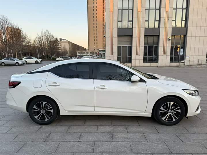 Фото 5 - Nissan Sylphy