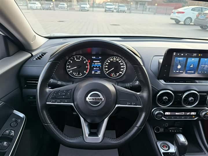 Фото 9 - Nissan Sylphy