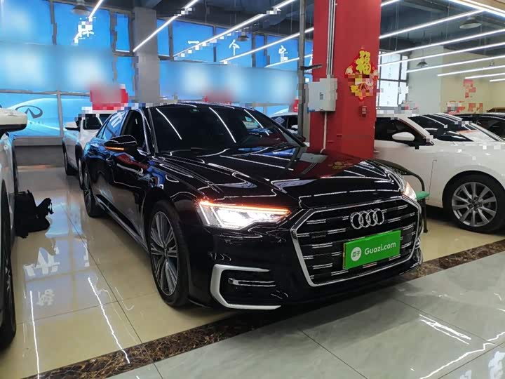 Фото 4 - Audi A6L