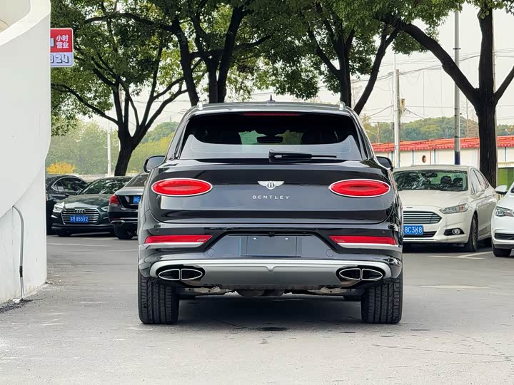 Фото 6 - Bentley Bentayga