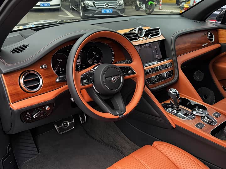 Фото 7 - Bentley Bentayga