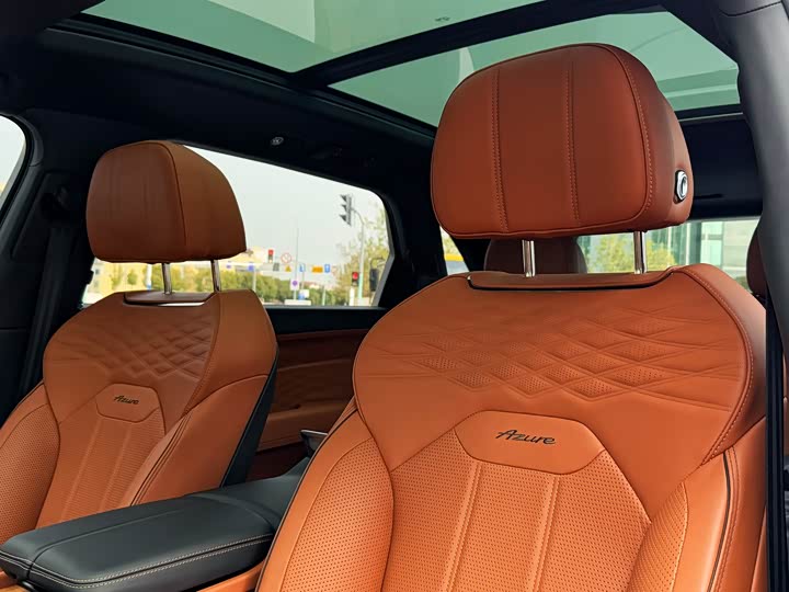 Фото 8 - Bentley Bentayga