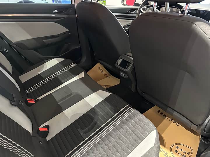 Фото 8 - Volkswagen Bora