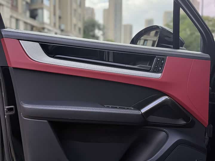 Фото 5 - Porsche Cayenne