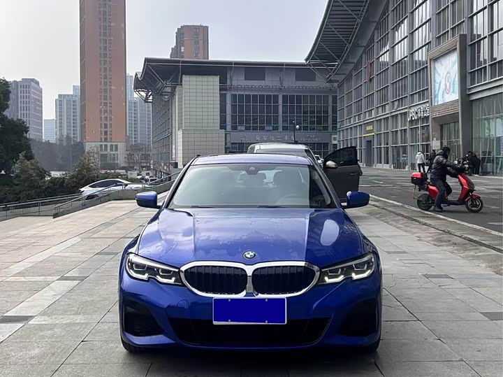 Фото 2 - BMW 3 Series