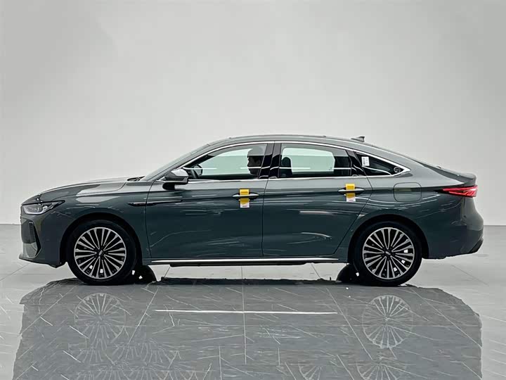 Фото 3 - Chery Fulwin A8L