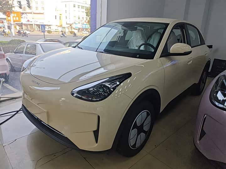 Фото 1 - Geely Galaxy Geome