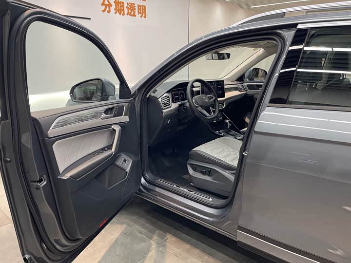 Фото 5 - Volkswagen Tayron