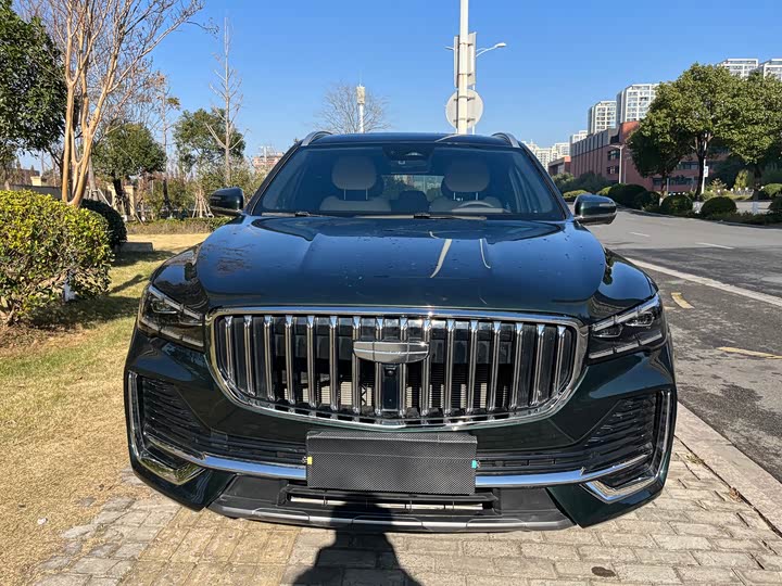 Фото 3 - Geely Monjaro