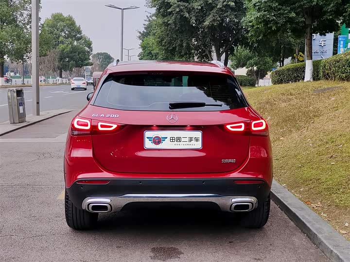 Фото 5 - Mercedes-Benz GLA-Class