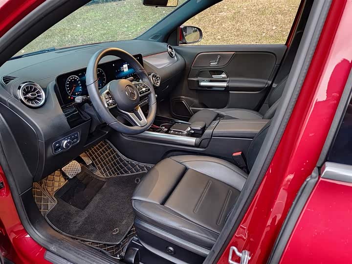 Фото 7 - Mercedes-Benz GLA-Class