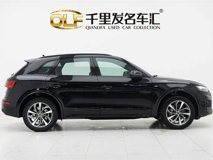 Фото 7 - Audi Q5L