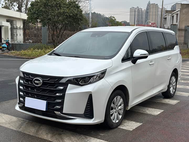 Фото 1 - GAC Trumpchi M6
