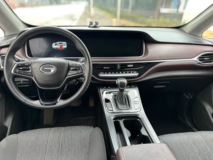 Фото 7 - GAC Trumpchi M6