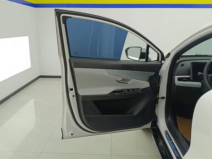 Фото 7 - Changan UNI-T