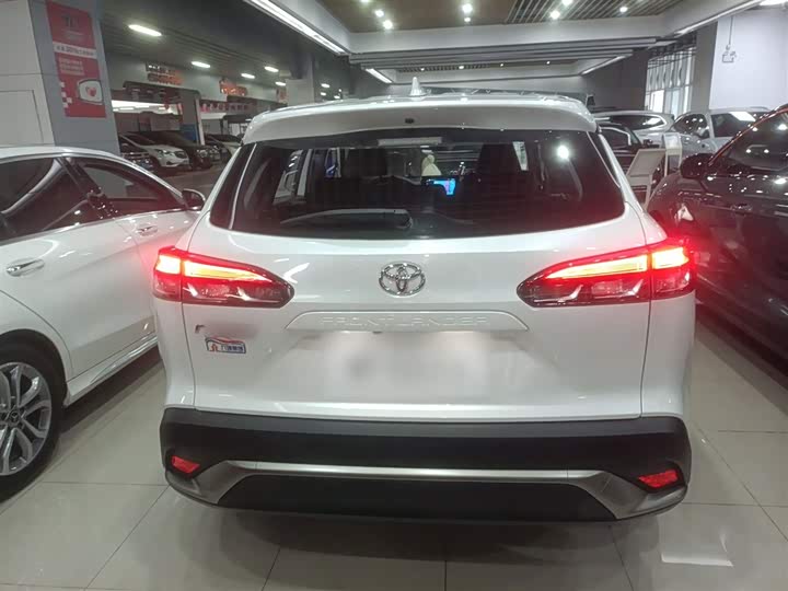 Фото 6 - Toyota Frontlander