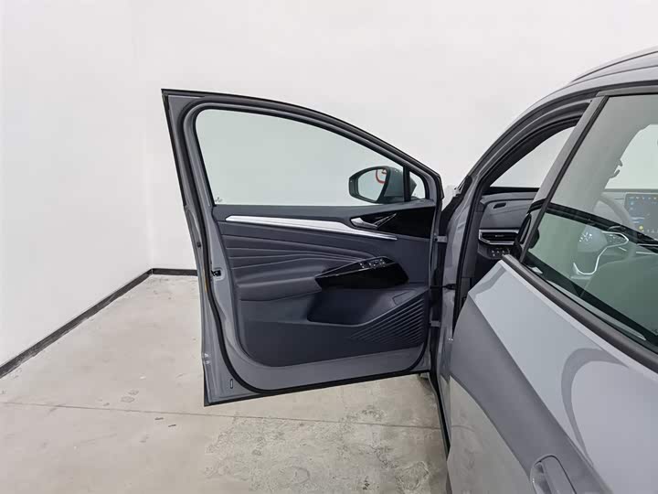 Фото 8 - Volkswagen ID.4 Crozz