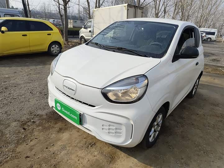 Фото 1 - Roewe Clever