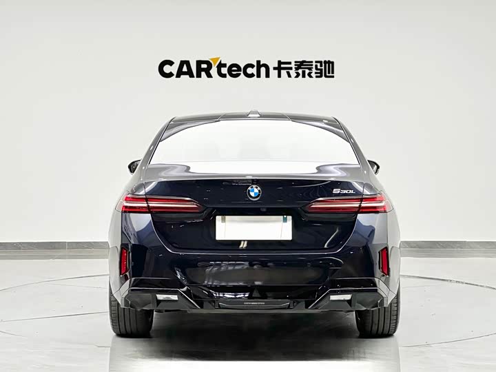 Фото 7 - BMW 5 Series