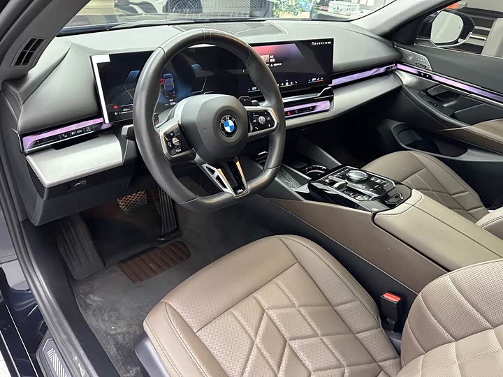 Фото 8 - BMW 5 Series