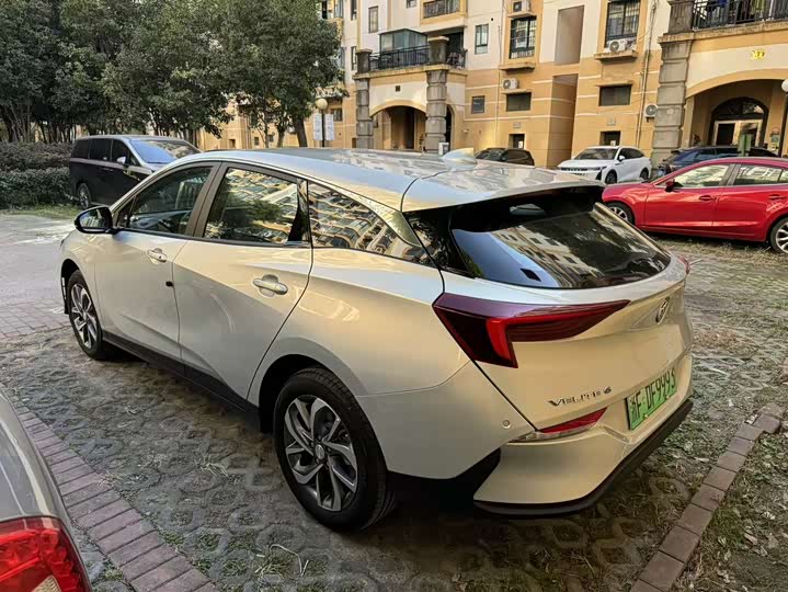 Фото 8 - Buick Velite 6