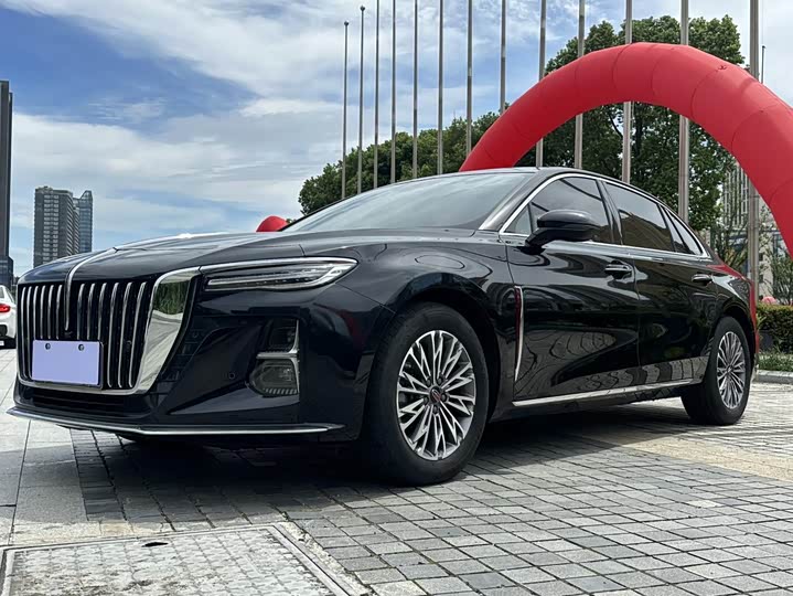 Фото 1 - Hongqi H5