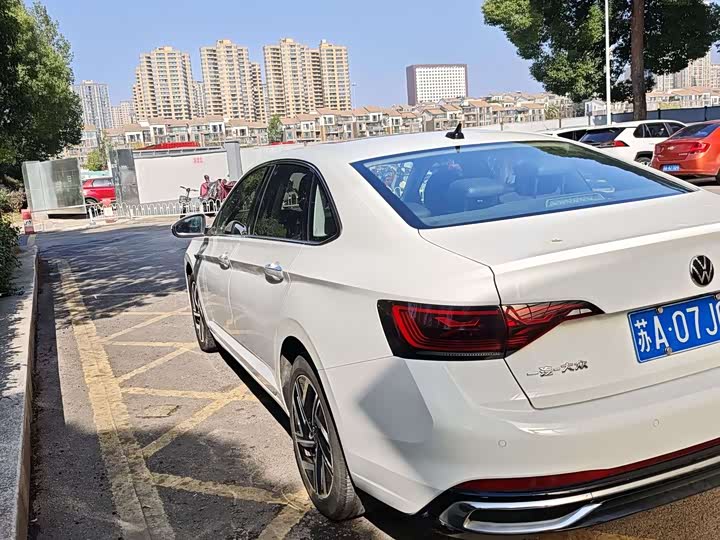 Фото 7 - Volkswagen Sagitar L