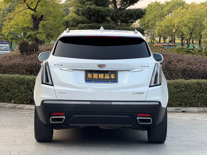 Фото 5 - Cadillac XT5