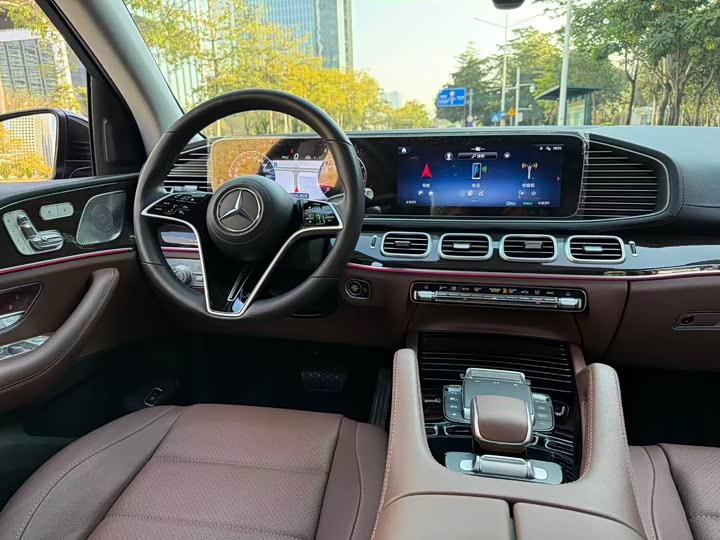 Фото 9 - Mercedes-Benz GLE-Class