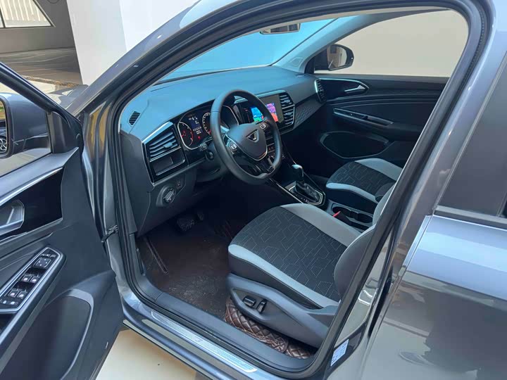 Фото 9 - Jetta VS5