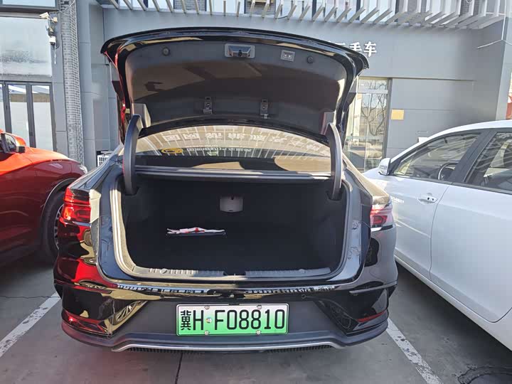 Фото 9 - BYD Han