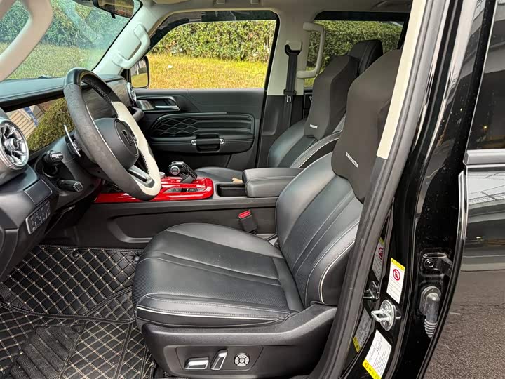 Фото 8 - Tank 300