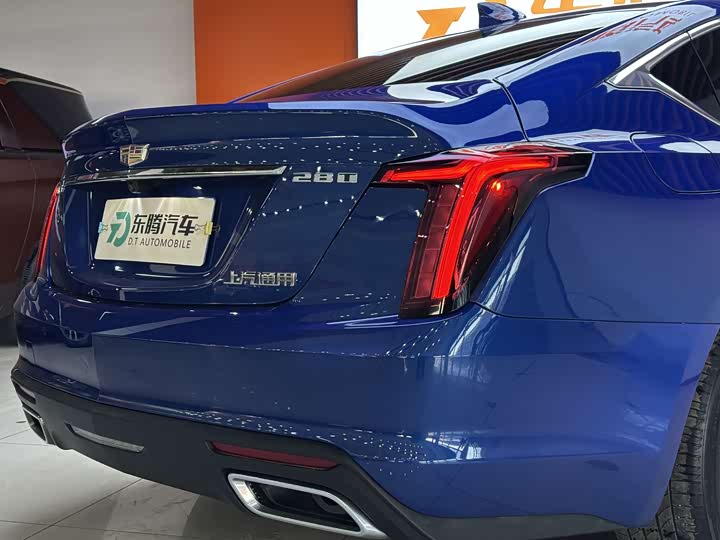 Фото 9 - Cadillac CT5