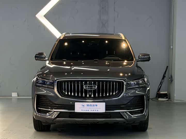 Фото 2 - Geely Monjaro