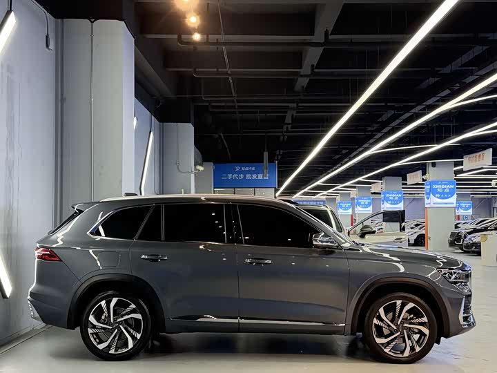 Фото 4 - Geely Monjaro