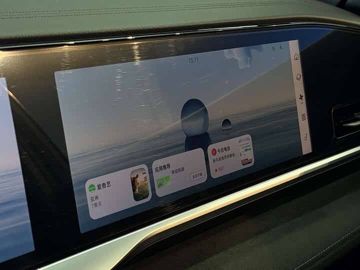 Фото 9 - Geely Monjaro