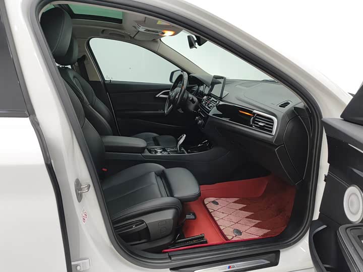 Фото 5 - BMW 1 Series