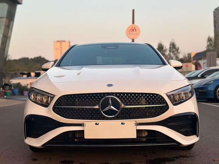 Фото 2 - Mercedes-Benz A-Class
