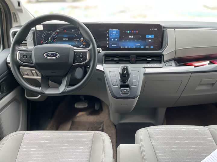 Фото 5 - Ford Transit