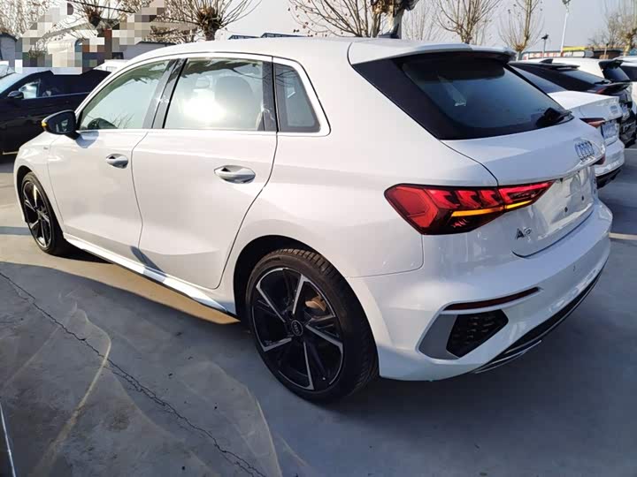 Фото 5 - Audi A3