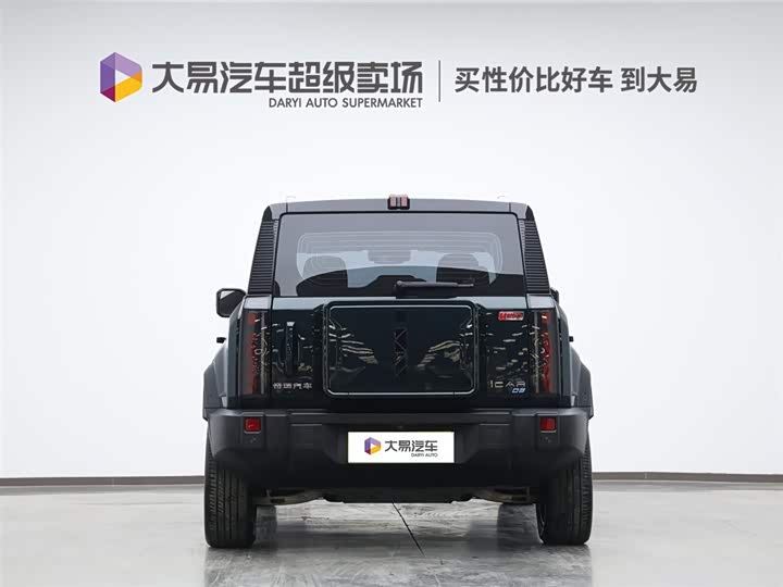 Фото 4 - Chery iCar 03