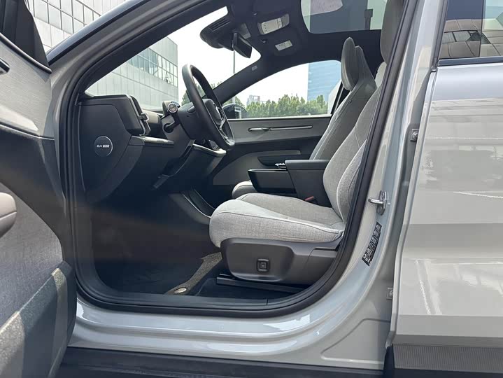 Фото 6 - Volvo EX30