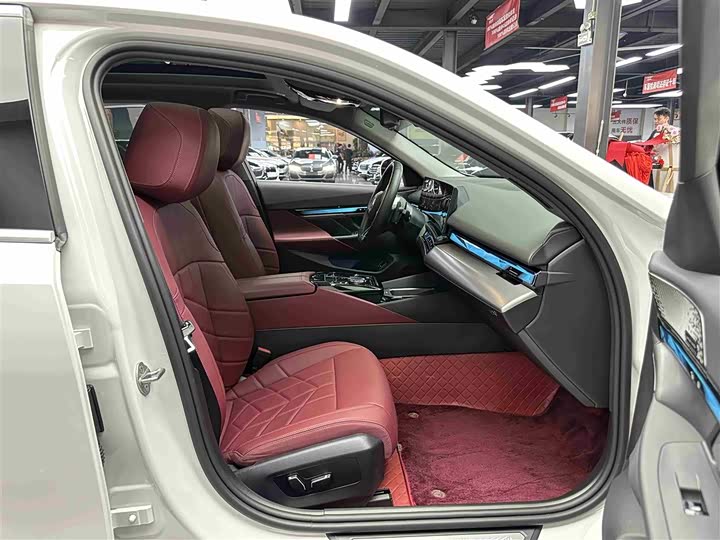 Фото 8 - BMW 5 Series