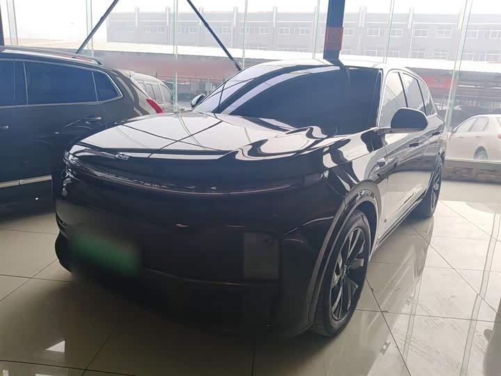 Фото 1 - LiXiang L7