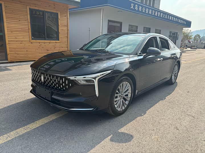 Фото 1 - Bestune B70