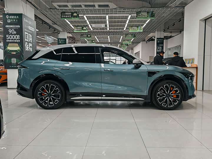 Фото 4 - Zeekr 7X