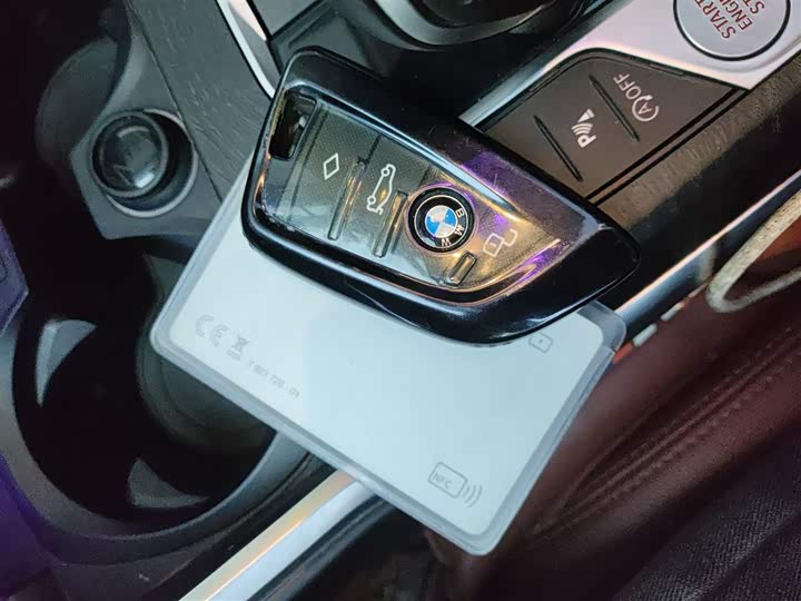 Фото 9 - BMW 3 Series